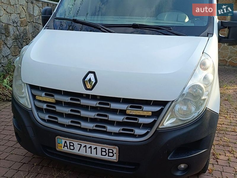 Грузовой фургон Renault Master 2011 в Могилев-Подольске
