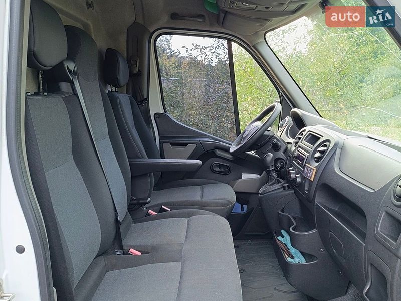 Грузовой фургон Renault Master 2011 в Могилев-Подольске