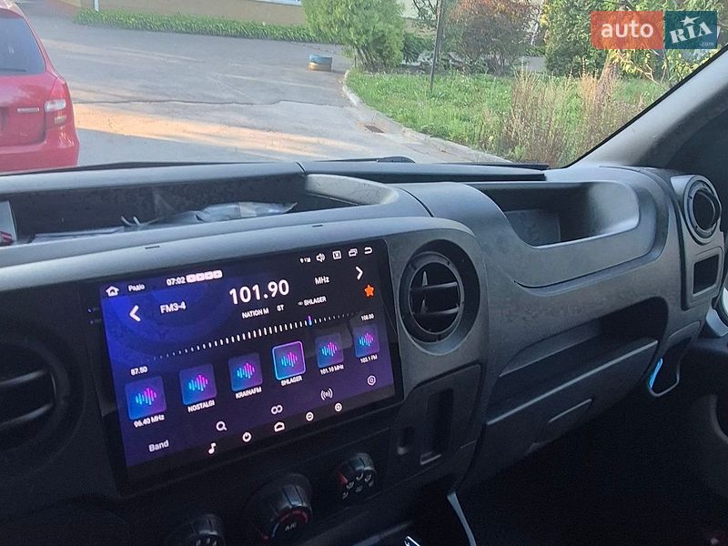 Микроавтобус грузовой (до 3,5т) Renault Master 2018 в Броварах