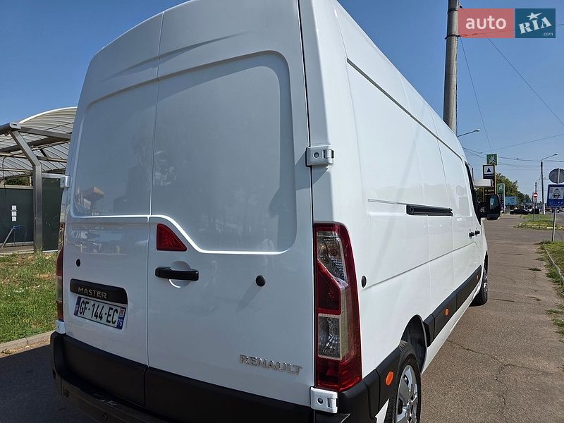 Грузовой фургон Renault Master 2022 в Одессе
