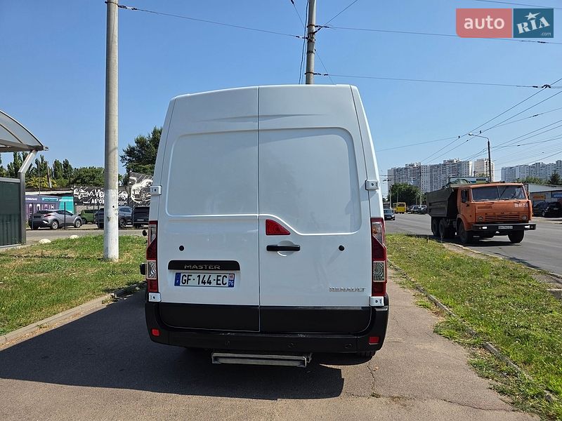 Грузовой фургон Renault Master 2022 в Одессе