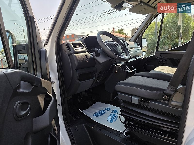 Грузовой фургон Renault Master 2022 в Одессе