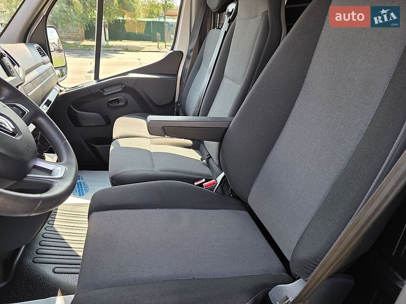 Грузовой фургон Renault Master 2022 в Одессе