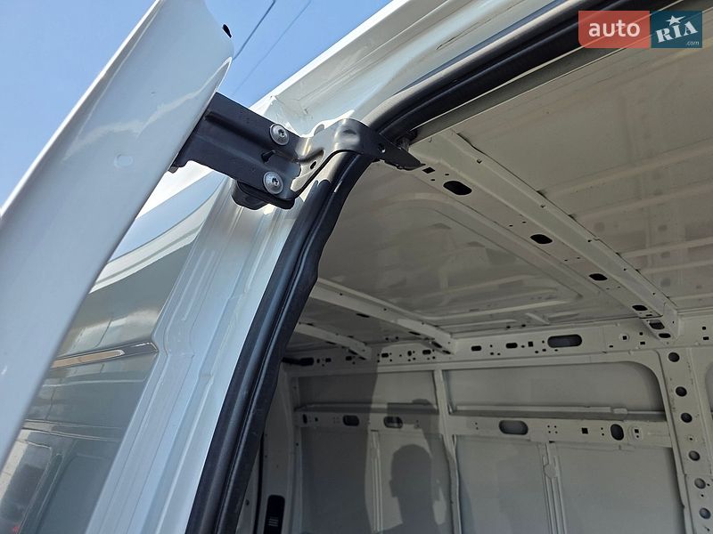 Грузовой фургон Renault Master 2022 в Одессе