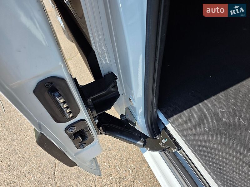 Грузовой фургон Renault Master 2022 в Одессе
