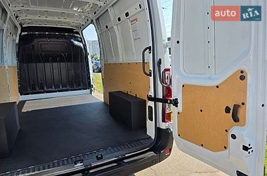 Грузовой фургон Renault Master 2022 в Одессе