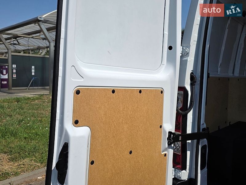 Грузовой фургон Renault Master 2022 в Одессе