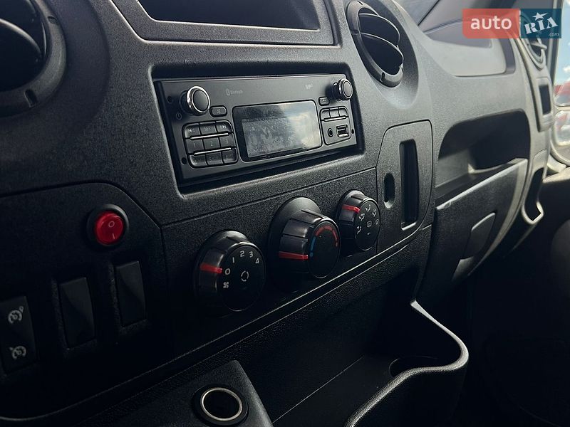 Тентованый Renault Master 2016 в Ковеле