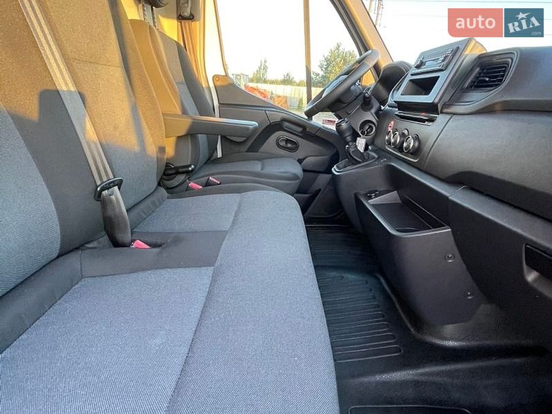 Грузовой фургон Renault Master 2022 в Броварах