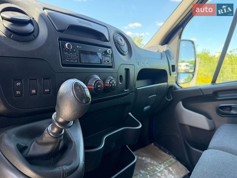 Вантажний фургон Renault Master 2018 в Дубні