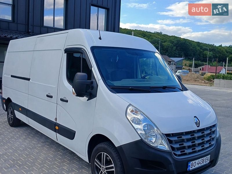Грузовой фургон Renault Master 2013 в Теребовле
