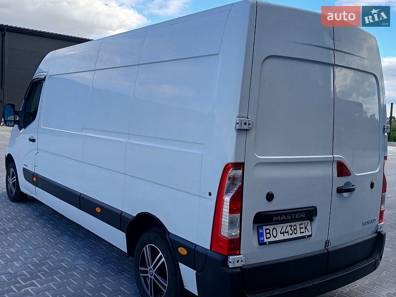 Грузовой фургон Renault Master 2013 в Теребовле