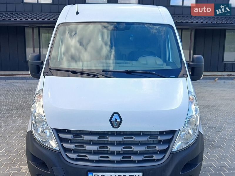 Грузовой фургон Renault Master 2013 в Теребовле