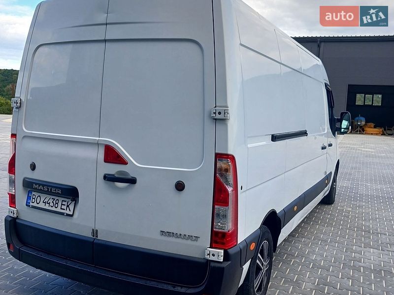 Грузовой фургон Renault Master 2013 в Теребовле