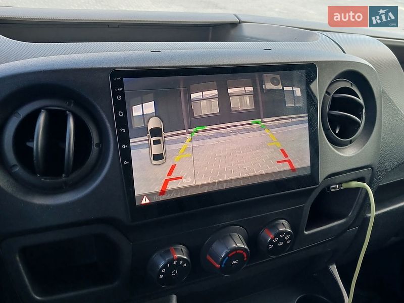 Грузовой фургон Renault Master 2013 в Теребовле