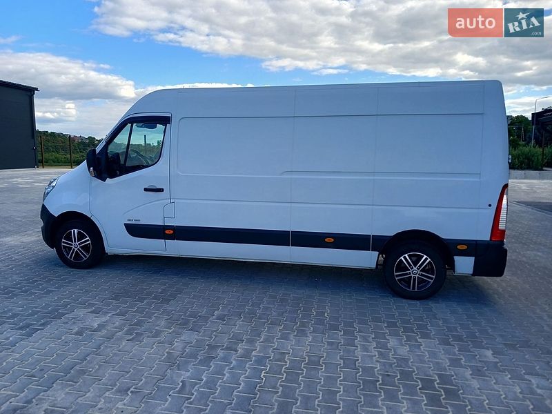 Грузовой фургон Renault Master 2013 в Теребовле