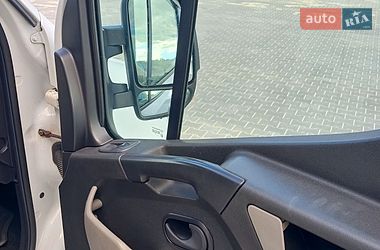 Грузовой фургон Renault Master 2013 в Теребовле