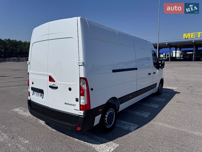 Вантажний фургон Renault Master 2022 в Дніпрі