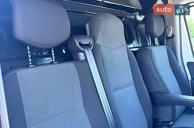 Вантажний фургон Renault Master 2022 в Дніпрі