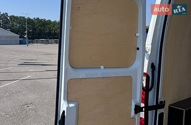 Вантажний фургон Renault Master 2022 в Дніпрі