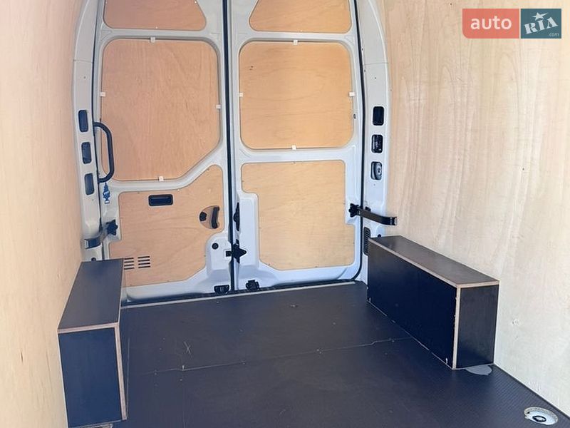 Вантажний фургон Renault Master 2022 в Дніпрі