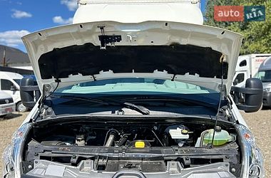 Грузовой фургон Renault Master 2018 в Хусте