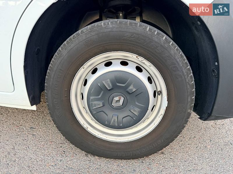 Тентованый Renault Master 2022 в Киеве