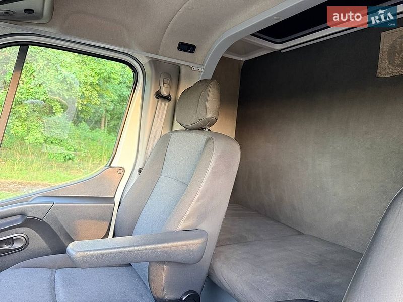 Тентованый Renault Master 2022 в Киеве