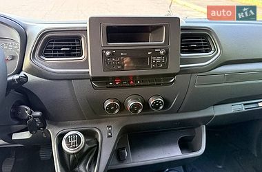 Тентованый Renault Master 2022 в Киеве