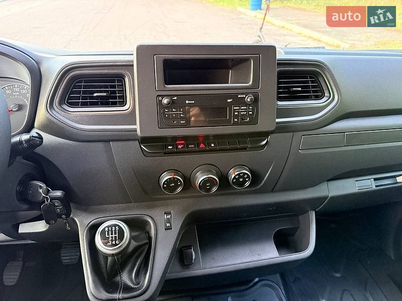 Тентованый Renault Master 2022 в Киеве
