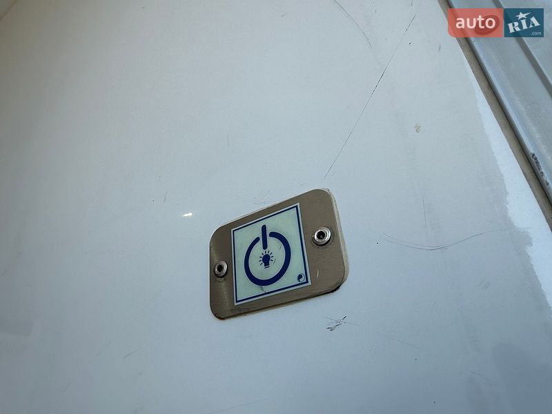 Вантажний фургон Renault Master 2021 в Львові