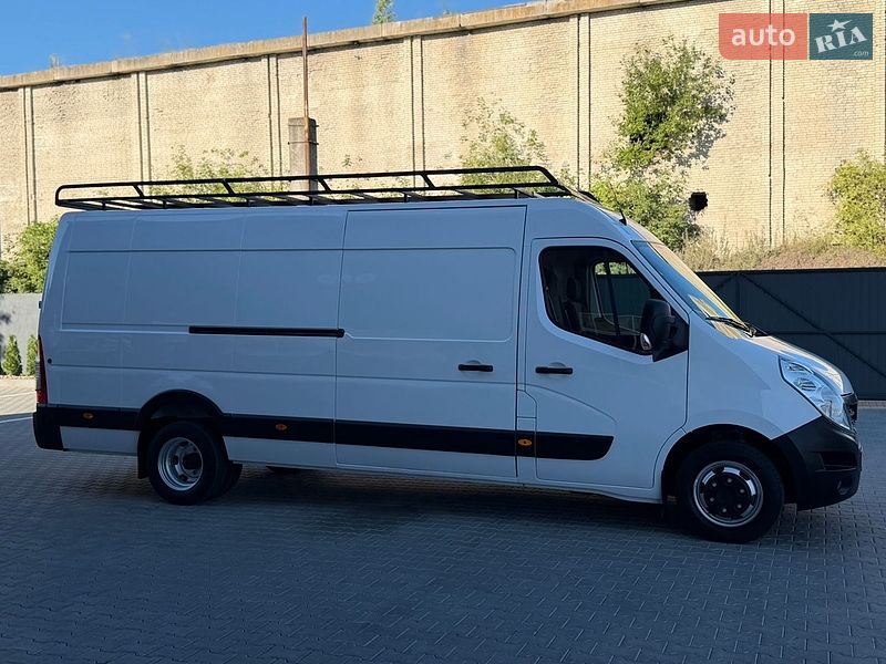 Грузовой фургон Renault Master 2018 в Дубно