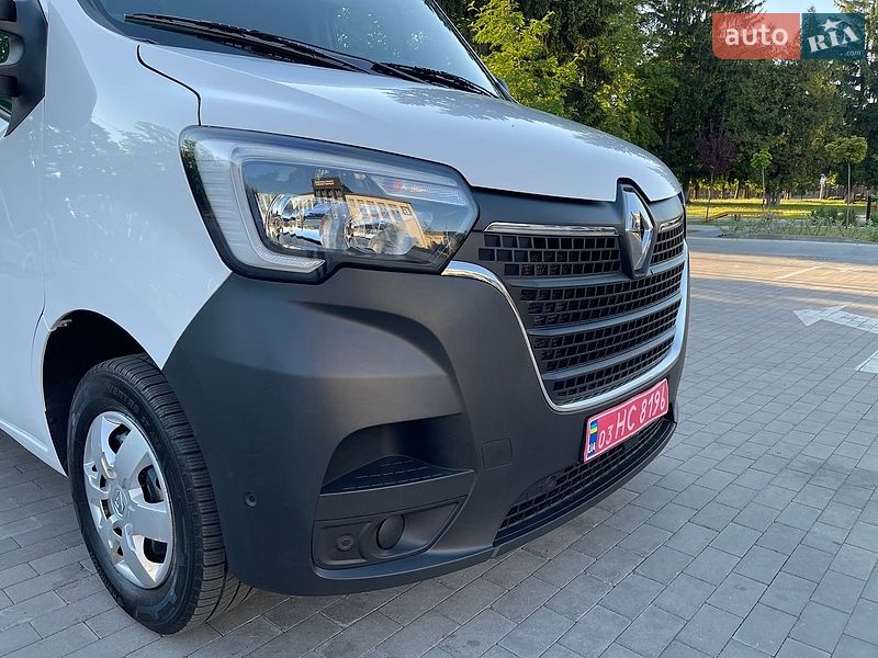 Вантажний фургон Renault Master 2021 в Луцьку