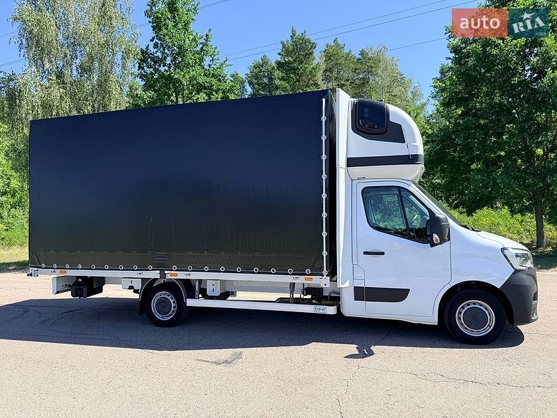 Тентованый Renault Master 2022 в Киеве