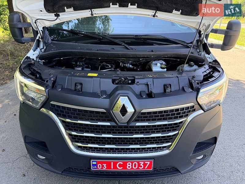 Тентованый Renault Master 2022 в Киеве