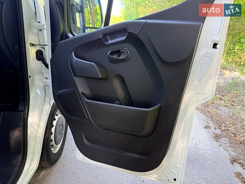 Тентованый Renault Master 2022 в Киеве