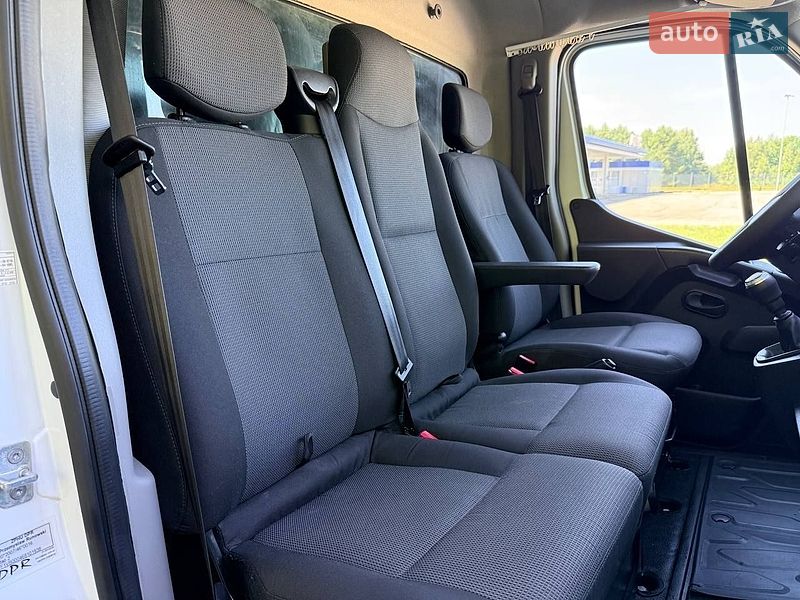 Тентованый Renault Master 2022 в Киеве