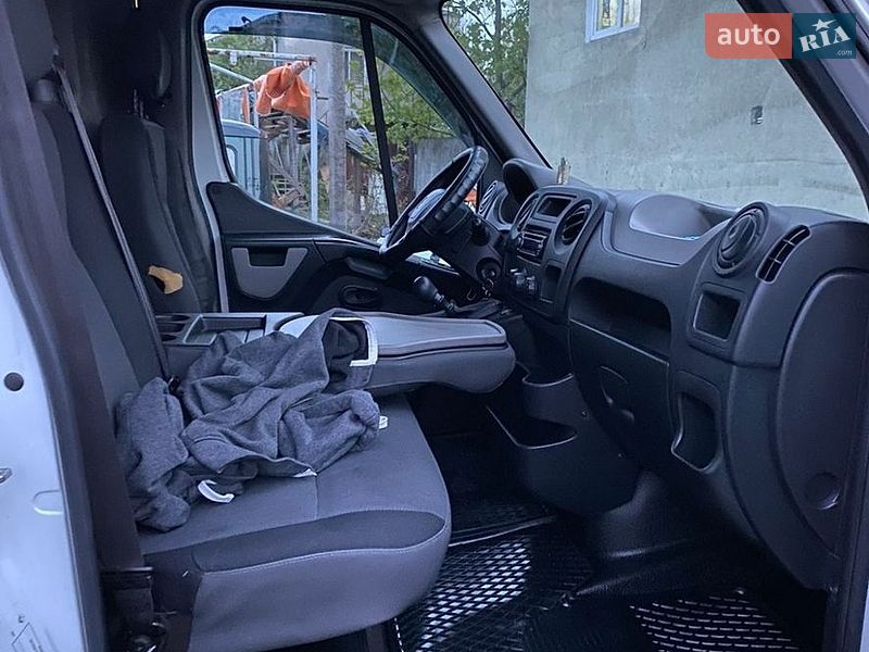 Другие грузовики Renault Master 2013 в Киеве