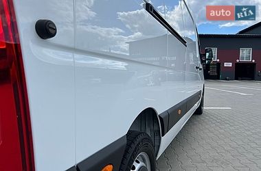 Мікроавтобус вантажний (до 3,5т) Renault Master 2022 в Дубні