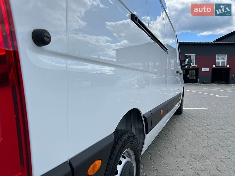 Мікроавтобус вантажний (до 3,5т) Renault Master 2022 в Дубні