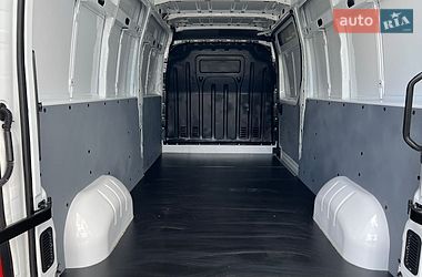 Мікроавтобус вантажний (до 3,5т) Renault Master 2022 в Дубні