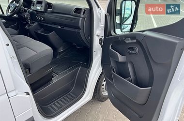 Мікроавтобус вантажний (до 3,5т) Renault Master 2022 в Дубні