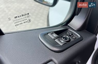 Мікроавтобус вантажний (до 3,5т) Renault Master 2022 в Дубні
