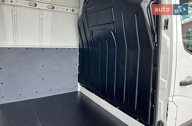 Мікроавтобус вантажний (до 3,5т) Renault Master 2022 в Дубні