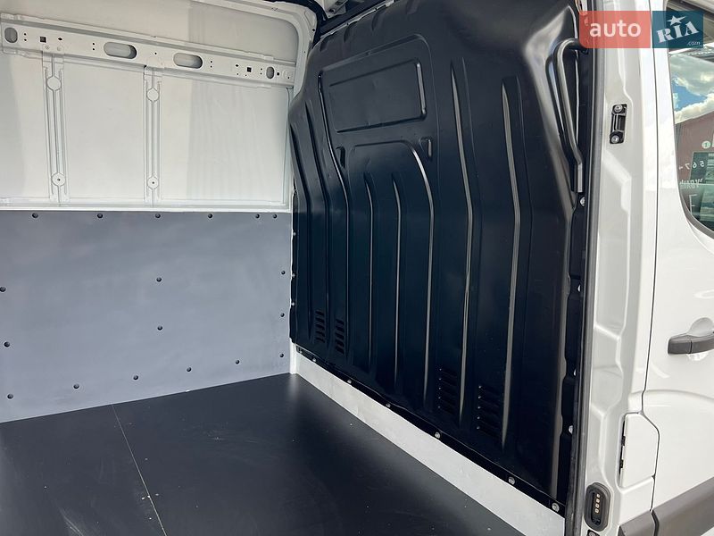 Мікроавтобус вантажний (до 3,5т) Renault Master 2022 в Дубні