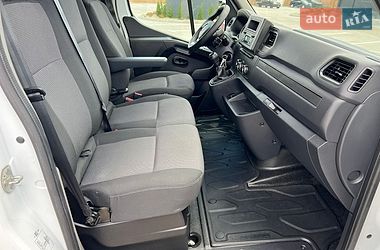 Мікроавтобус вантажний (до 3,5т) Renault Master 2022 в Дубні