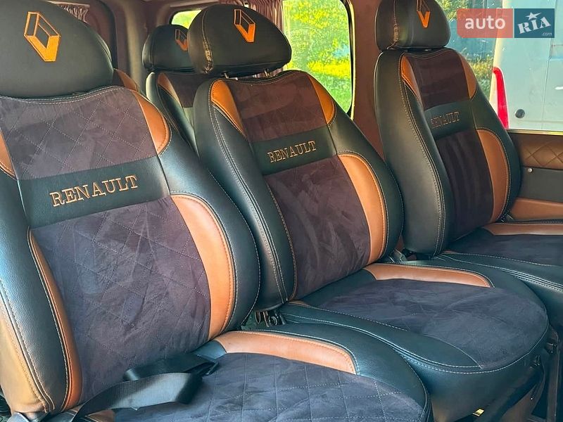 Мінівен Renault Master 2008 в Тернополі