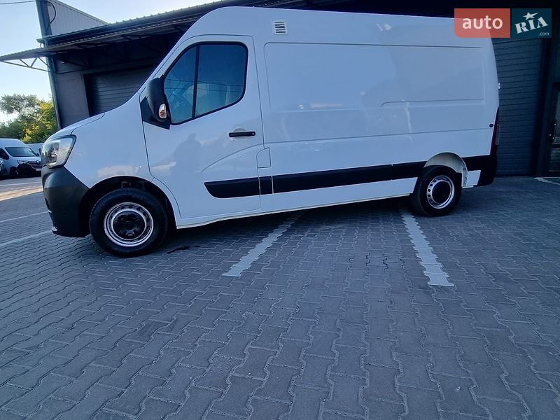 Вантажний фургон Renault Master 2022 в Бердичеві