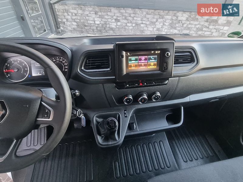 Вантажний фургон Renault Master 2022 в Бердичеві
