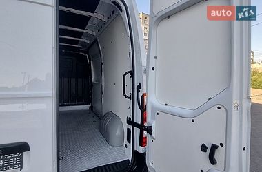 Вантажний фургон Renault Master 2022 в Бердичеві